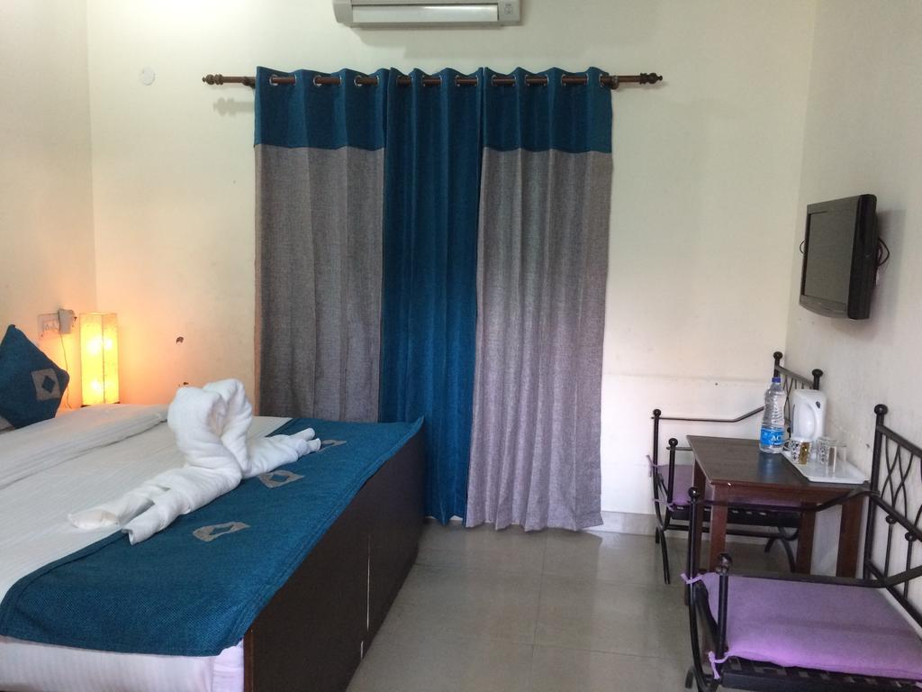 Hotel Sukhsadan Dehradun Room photo