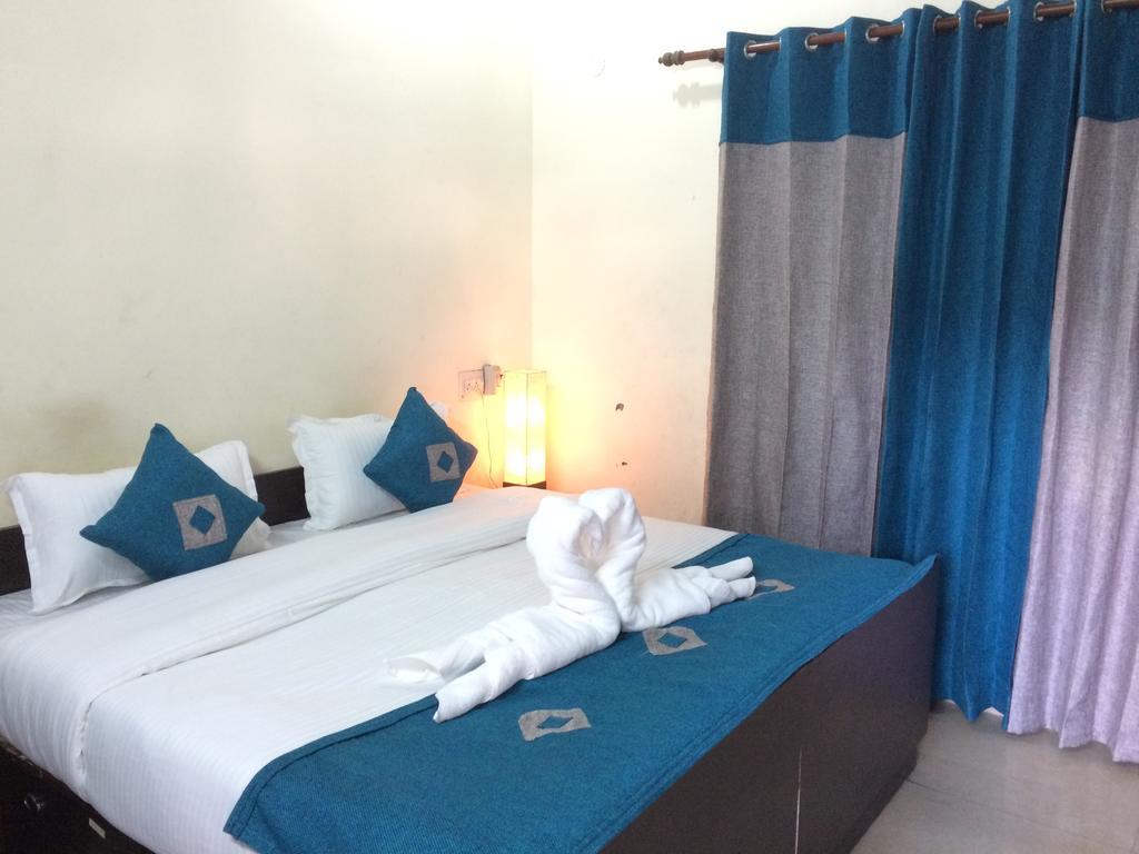 Hotel Sukhsadan Dehradun Room photo